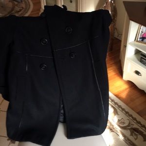 Women’s black jacket